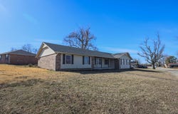 1702 W Mimosa Street, Rogers, AR 72758