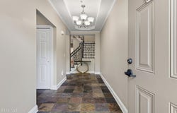 802 Vly Pointe Drive, Niskayuna, NY 12309