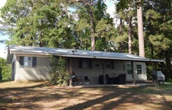 41 White Ln, Many, LA 71449