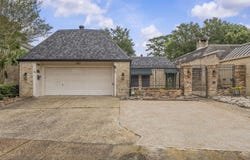 320 Summerwood, Beaumont, TX 77706