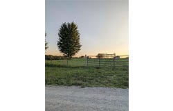 15986 County Road 261, Clarksdale, MO 64430