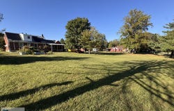 3253 RICHARD AVE NE, Roanoke, VA 24012