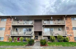 1225 Carriage Circle, Bristol, VA 24201