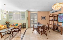 Pirineos St. URB. VILLA ESPAÑA, CALLE , PR ,, BAYAMON, 00961