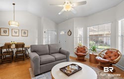 102 Courthouse Dr, Fairhope, AL 36532