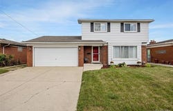 30552 Moulin Avenue, Warren, MI 48088