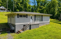 635 Boyce Road, Grafton, WV 26354