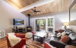 861 Thrush Unit 8, Big Bear Lake, CA 92315