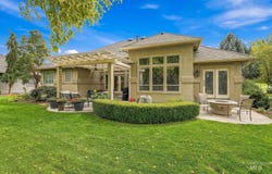 896 W Colchester Drive, Eagle, ID 83616