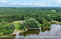 93 Excalibur Trail, CEDAR GROVE, TN 38321