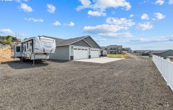 417 SW QUINNEY Pl, Pendleton, OR 97801
