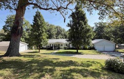 25609 Honey Bear Loop, Warsaw, MO 65355