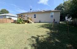 707 S Sunmeadow Drive, Strafford, MO 65757