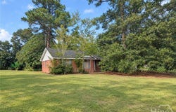 395 Lemans Dr, Bloomingdale, GA 31302