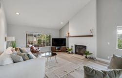 29760 Eagle Point Drive, Canyon Lake, CA 92587
