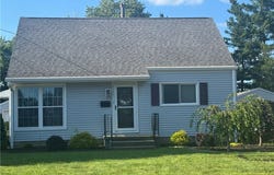 3741 Argonne Street, Mogadore, OH 44260