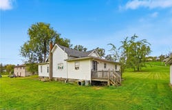 1420 Glenn Highway, New Concord, OH 43762