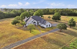 205 Whitworth Road, Whitewright, TX 75491