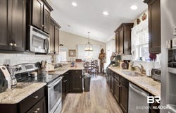 1716 Arcadia Dr, Foley, AL 36535