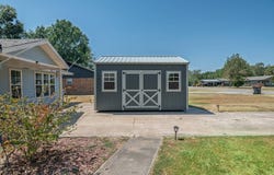 1702 W Atlanta St, Jay, OK 74346