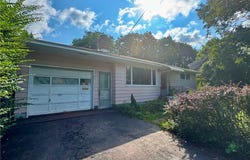 212 Meeker Avenue, Utica, NY 13502