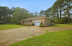 364 Oak Point Road, Hudgins, VA 23076