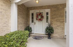 11124 Indian Woods Drive, Indian Head Park, IL 60525