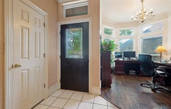 608 Crest Ridge Drive, Irving, TX 75061