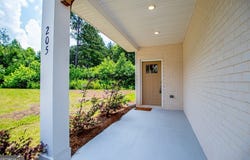 205 Vineyard Walk, Carrollton, GA 30117