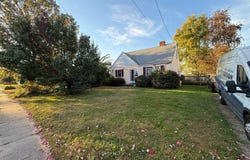 155 W GLOUCESTER Pike, BARRINGTON, NJ 08007