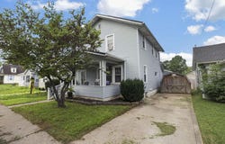 164 E Channel Street, Newark, OH 43055
