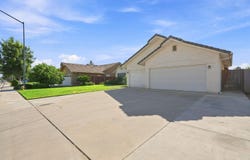 1601 N Eaton, Dinuba, CA 93618