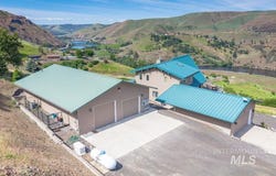25277 Ridge Lane, Juliaetta, ID 83535