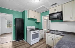 2074 N Gimon Circle, Mobile, AL 36605