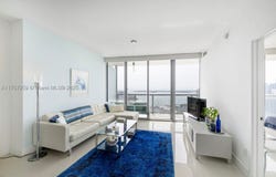 888 Biscayne Blvd, Miami, FL 33132