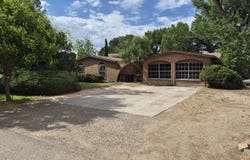 1020 Stuart Road NW, Albuquerque, NM 87114