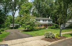 1019 LAFAYETTE Drive, YARDLEY, PA 19067