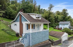 156 Valley Blvd, Wheeling, WV 26003