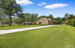 6099 Curtis Rd, Pace, FL 32571