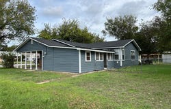203 E Spring, Henrietta, TX 76365