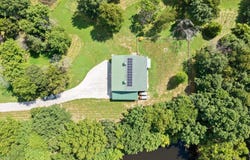 7202 River Road, Iuka, IL 62849