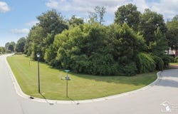1037 Abbey Road, Monroe, MI 48161