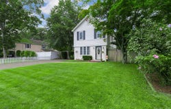 314 6th Avenue, Saint James, NY 11780