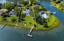 7 S Pond Road, East Hampton, NY 11937