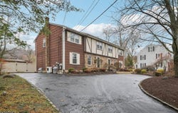 822 Pompton Ave, Cedar Grove Twp., NJ 07009-1228