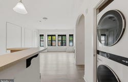 350 S BROAD Street, TRENTON, NJ 08609