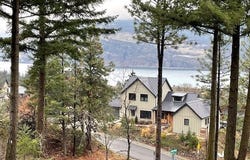 Asher St, Mosier, OR 97040