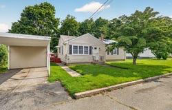 458 Orswell St, Fall River, MA 02721