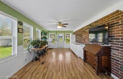 704 Pea Ridge Rd, Sunbright, TN 37872