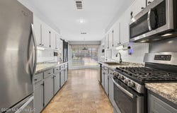 511 N Forest Avenue, Long Beach, MS 39560